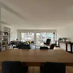 Grand Bright Appartment-4Bdr-130M2