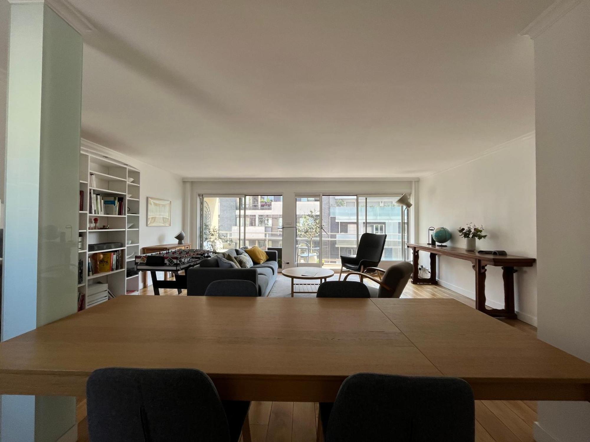 Grand Bright Appartment-4bdr-130m2 Paris